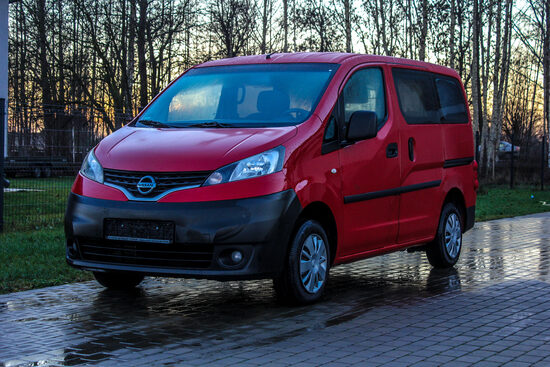 Nissan NV200 Evalia 1.5DCi 7 мест Механика -2011-