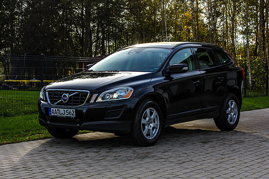 ⚡️Volvo xc60 2.4 d5 4x4 AWD Momentum Automāts -2011-